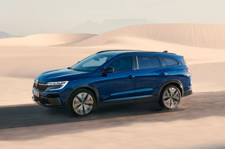 E-Tech Full Hybrid-Motor mit 200 PS