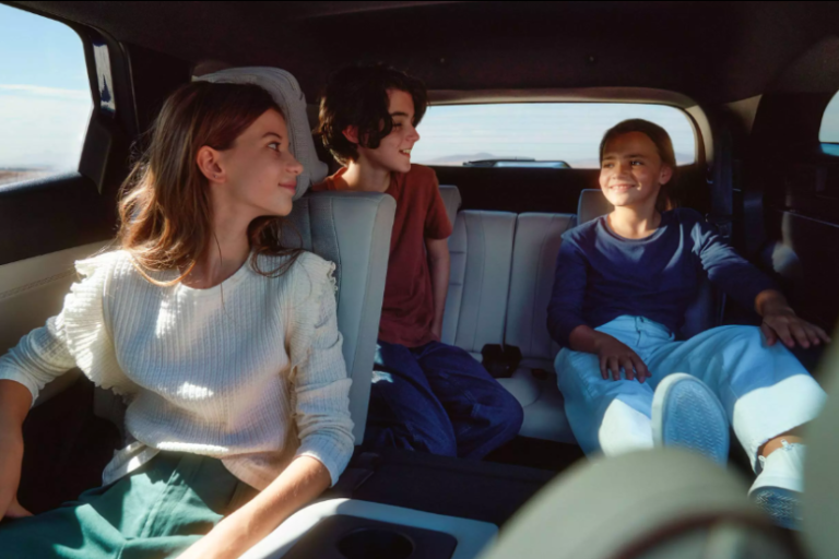 Als Version mit 7 und 5 Sitzen verfügbar